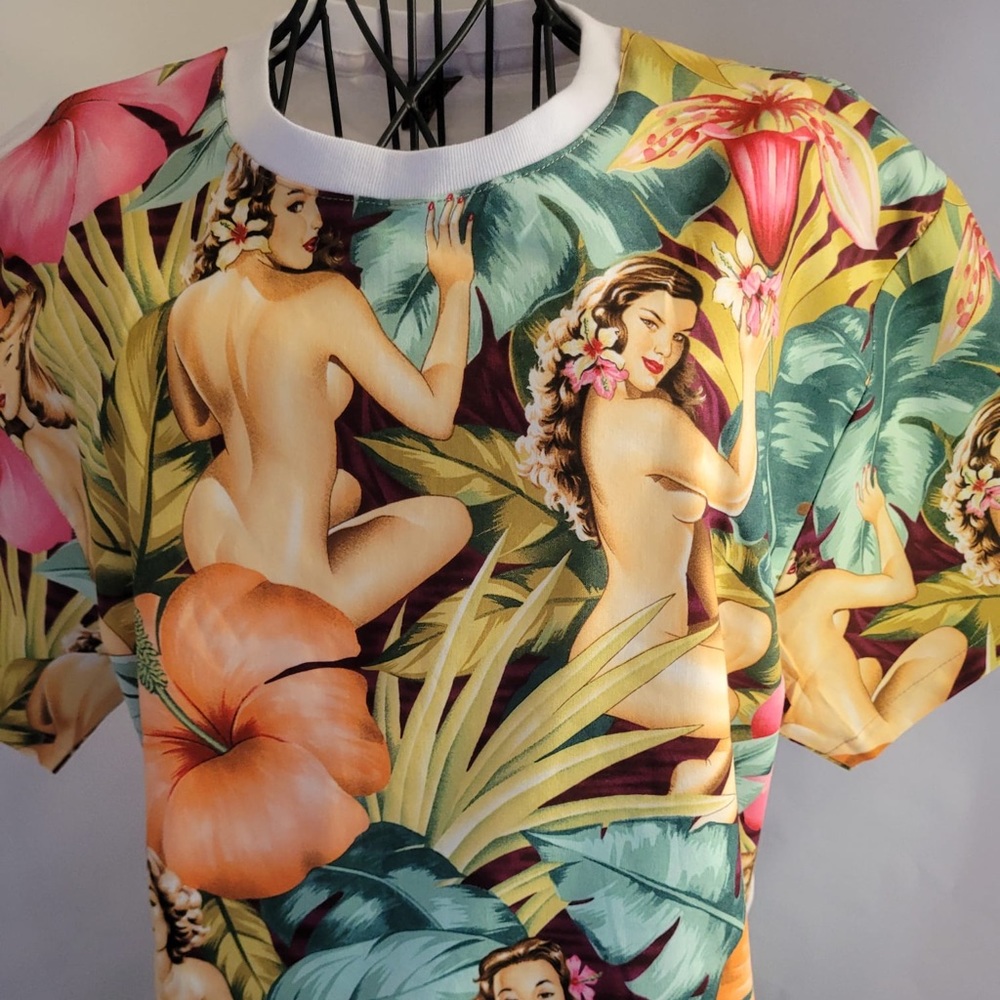 Graphic printed t-shirt